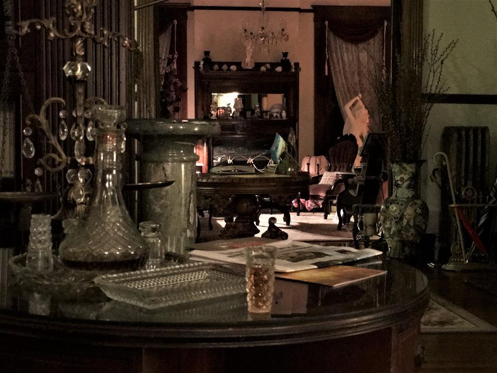 Beall Mansion An Elegant Bed & Breakfast Inn 앨톤 외부 사진