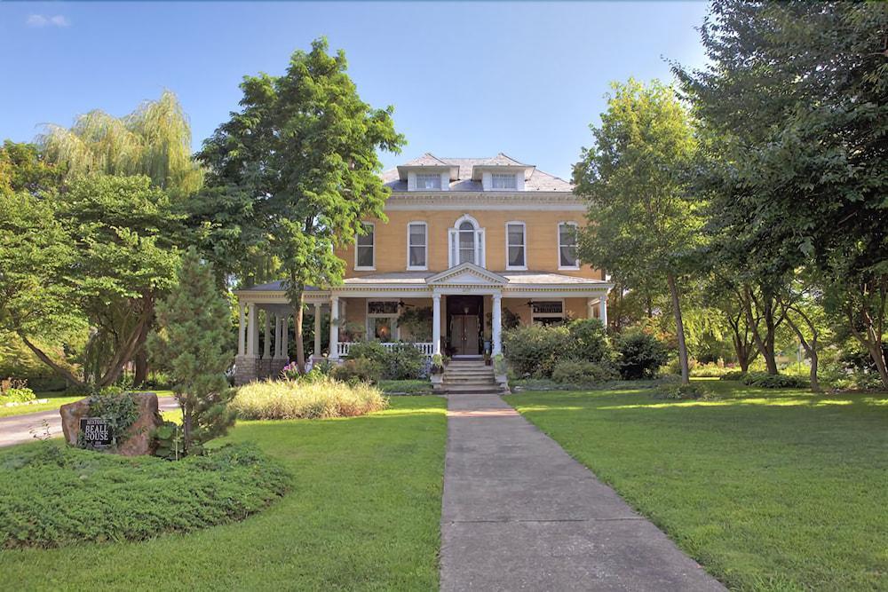 Beall Mansion An Elegant Bed & Breakfast Inn 앨톤 외부 사진